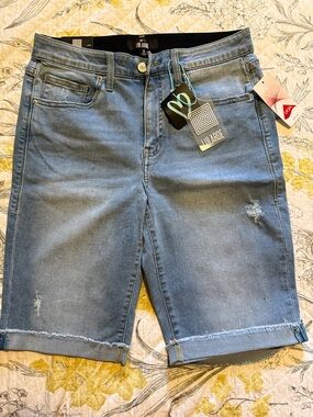 LuLaRoe Women's Light Denim Blue Bermuda Shorts with Distressed Cuffs